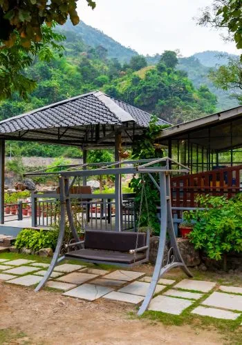 Mountain view villas and huts at Granny's Den near Dehradun